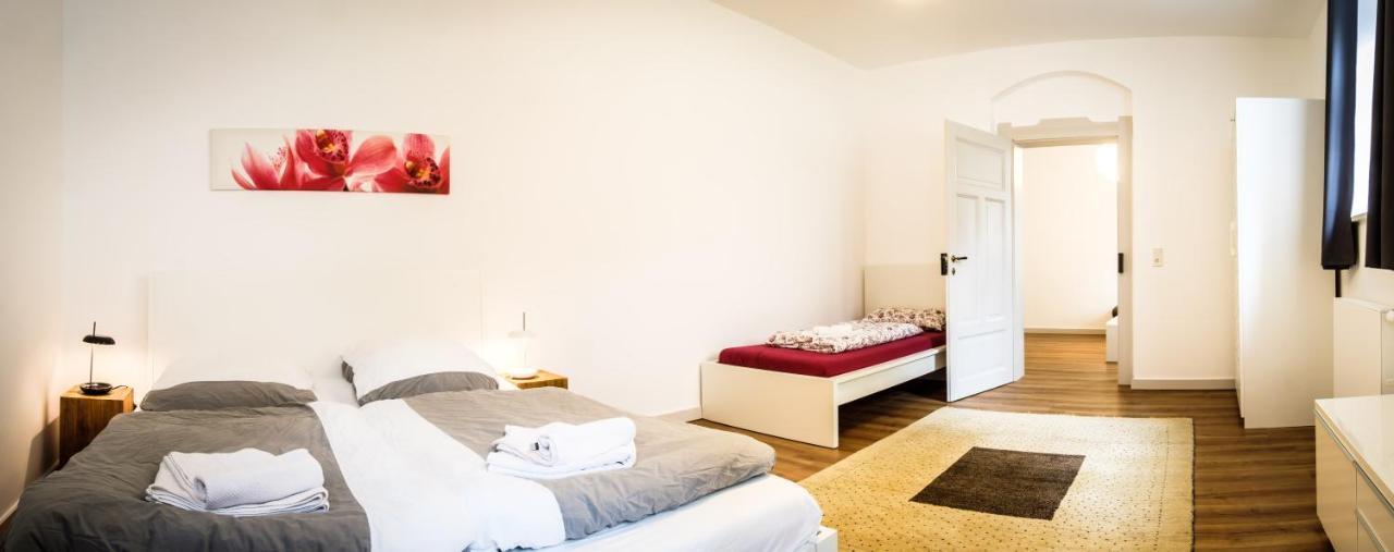 Wunderschoene Wohnung In Sanierter Villa! Incl Wifi ドレスデン エクステリア 写真